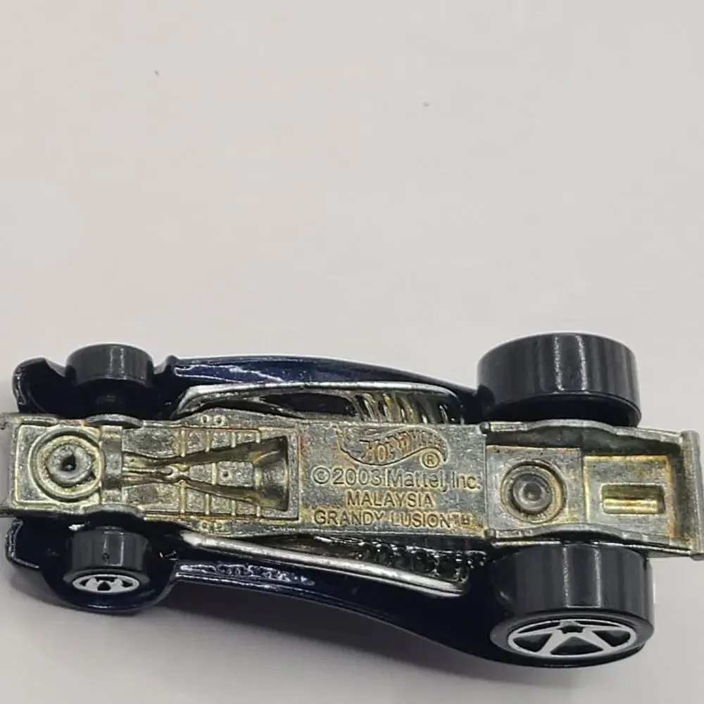 2003 Hot Wheels Car  Grandy Lusion Midnight Blue Flakes Sparkle